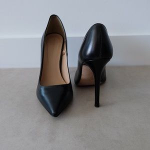 Zara black pointed classic pumps 36